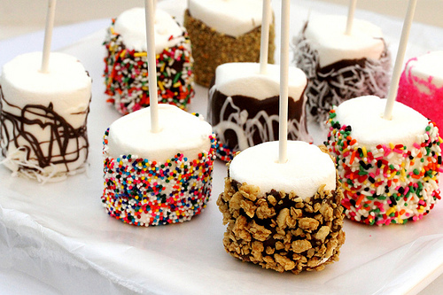 Marshmallow DIY Wedding Favors